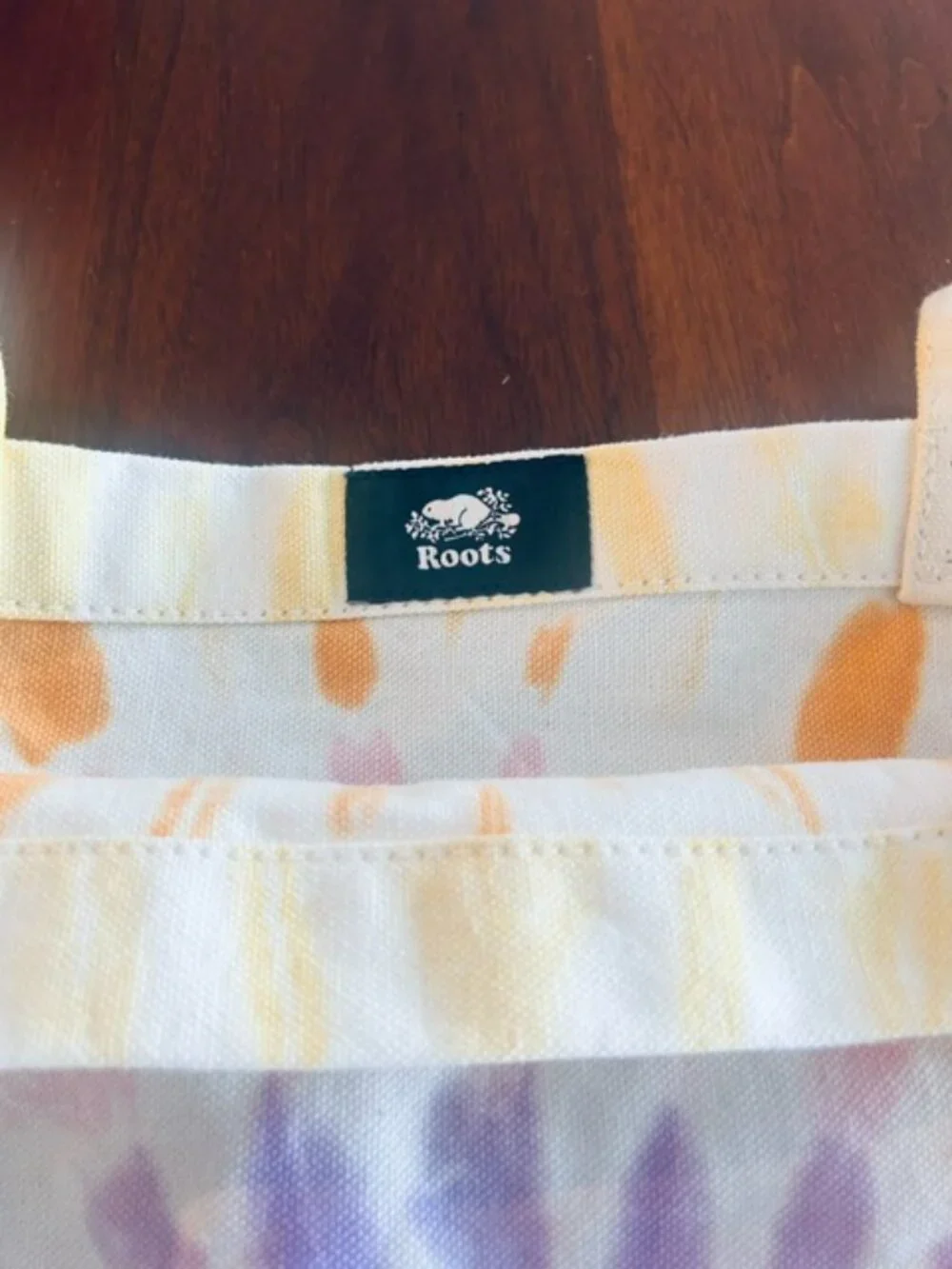 New With Tags!  Roots Canada Tie-Dye Cooper Tote - NWT! - Picture 8 of 10